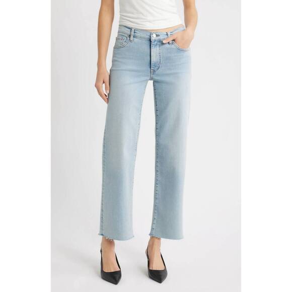 NEW FRAME mellow frayed ankle straight leg jeans in tribute raw fray